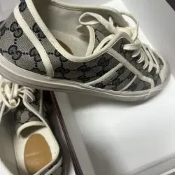 GUCCI Canvas Sneakers Shell Grey review fhbgv