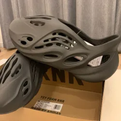 Adidas Yeezy Foam RNNR Mist GV6774 review gfb