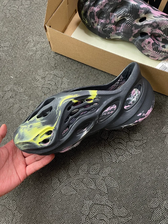 Adidas Yeezy Foam RNR MX Carbon IG9562  review fjhn