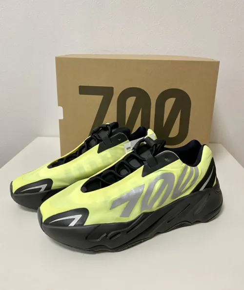 Adidas Yeezy Boost 700 MNVN Phosphor  FV3727 review 