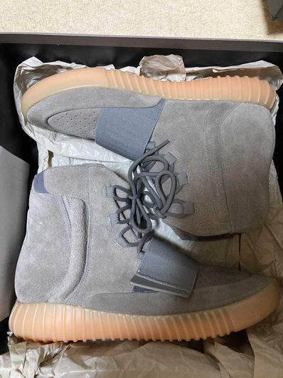 Adidas Yeezy Boost 750 Light Grey Glow In the Dark BB1840 review fghn