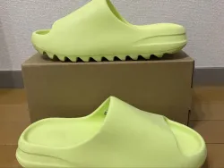 Adidas Yeezy Slide Glow Green GX6138 review fgjhng