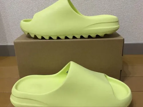 Adidas Yeezy Slide Glow Green GX6138 review 