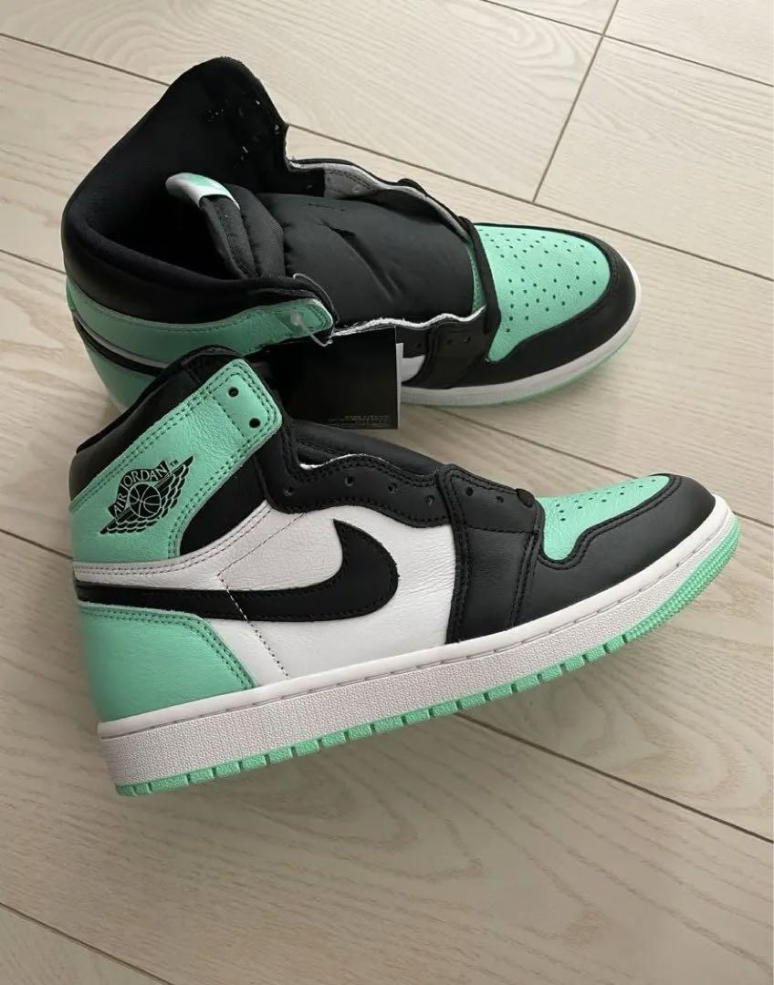 Air Jordan 1 High Lucky Green DZ5485-130 review fhjnh