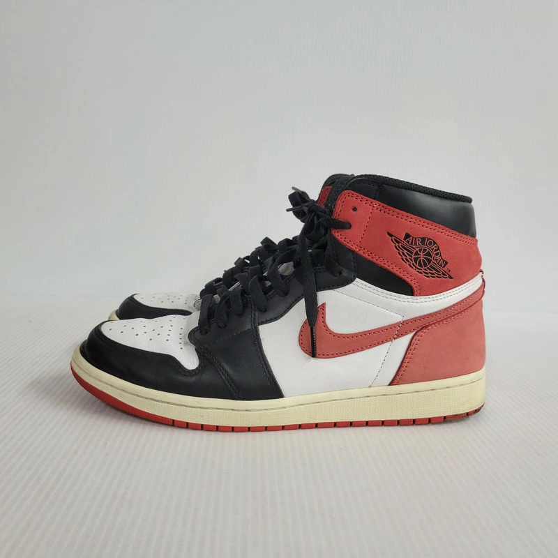 Air Jordan 1 Retro High Track Red 555088-112  review gfh
