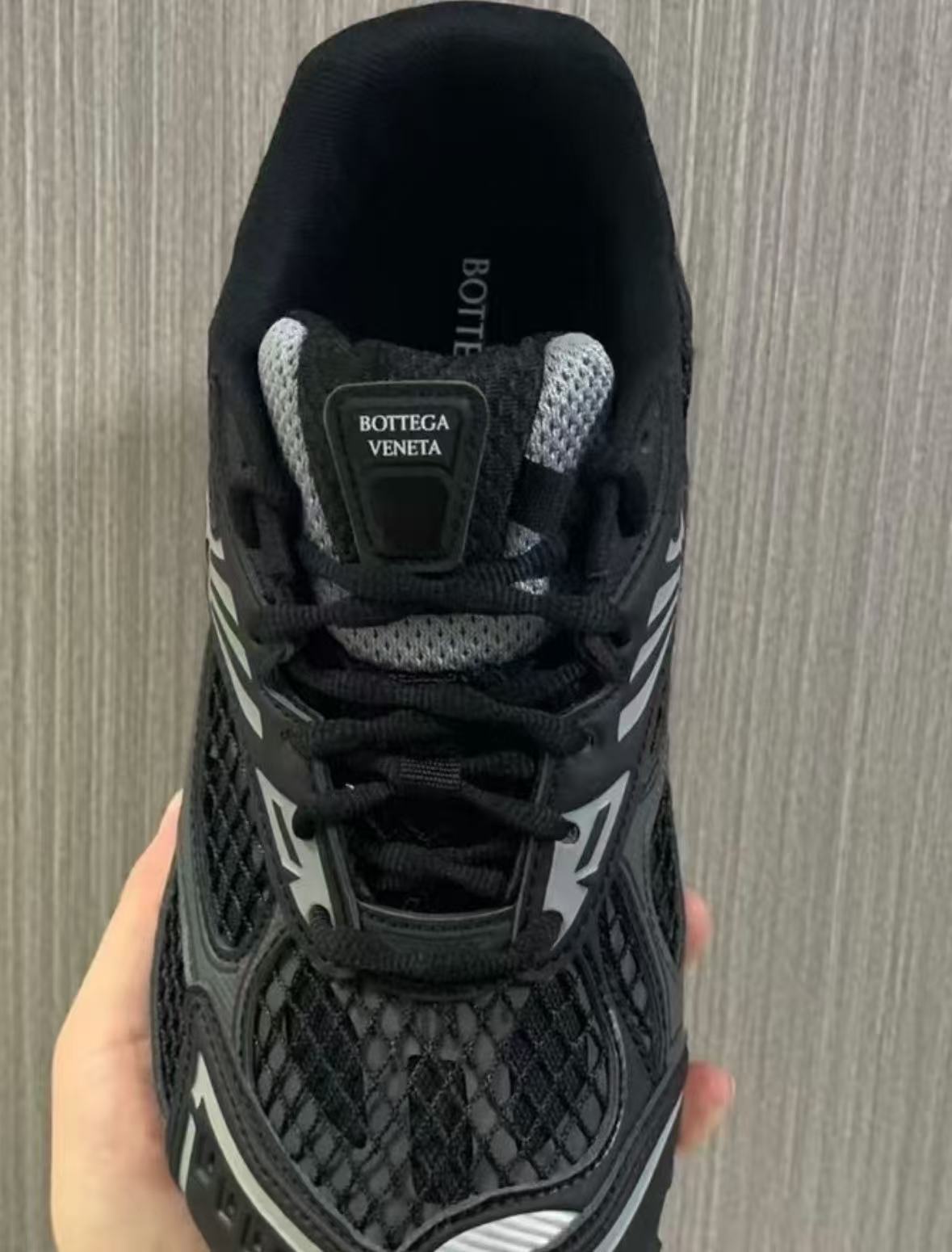 Bottega Veneta Orbit Black  741357V2X401000 review gyjhn