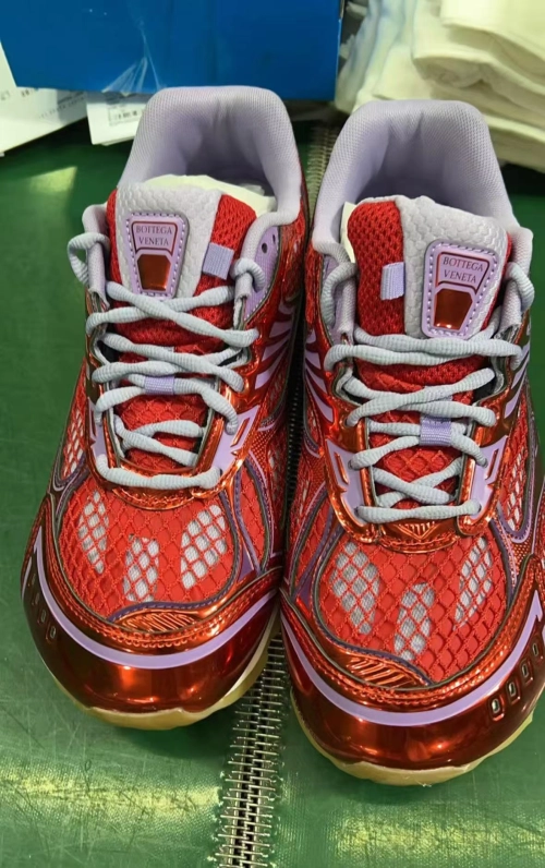 Bottega Veneta Orbit Silver Wine Red review 