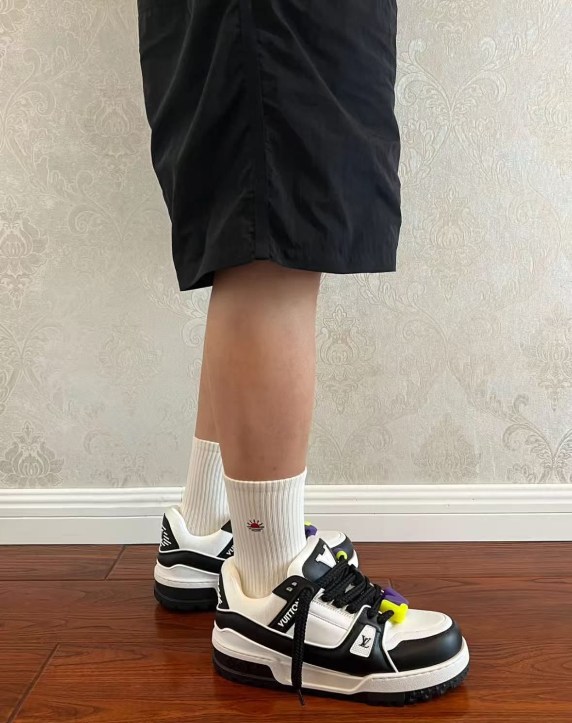  Louis Vuitton Black And White 1AB8SD review dfgh