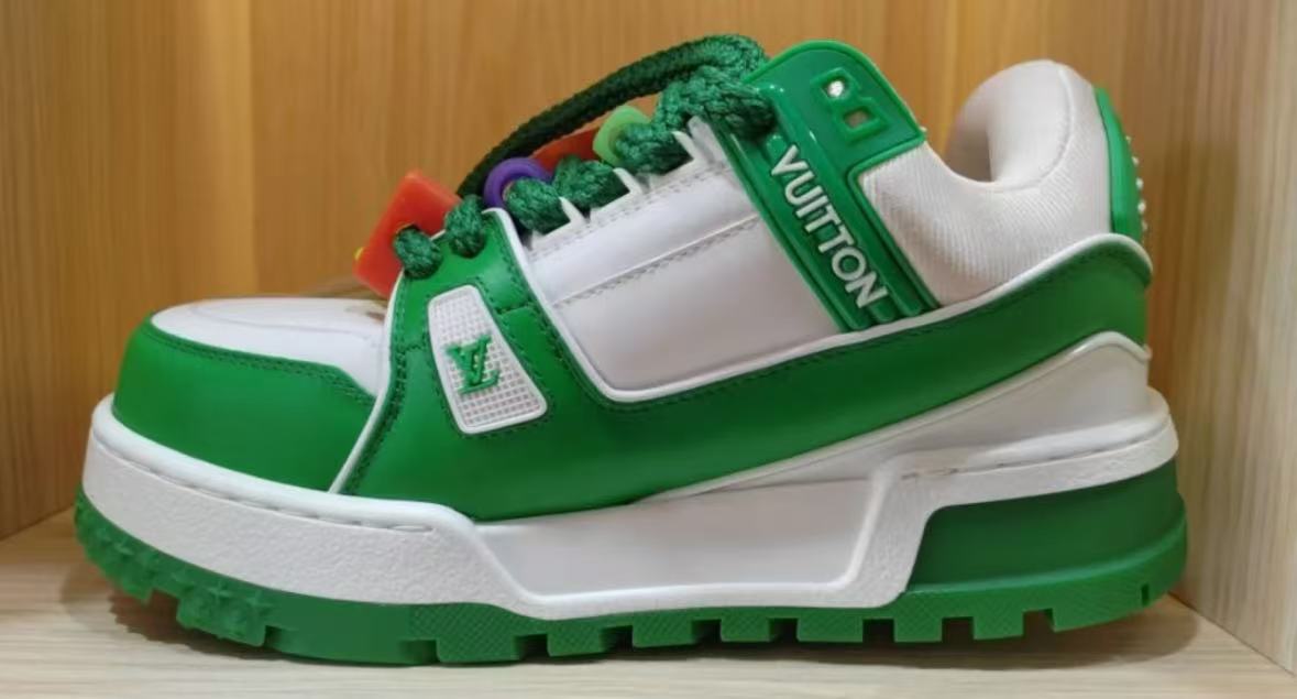 Louis Vuitton Trainer Maxi Green 1AB8SD review fgbf