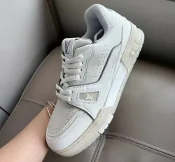  Louis Vuitton Trainer White Litchi Pattern  FD0221 review dhf