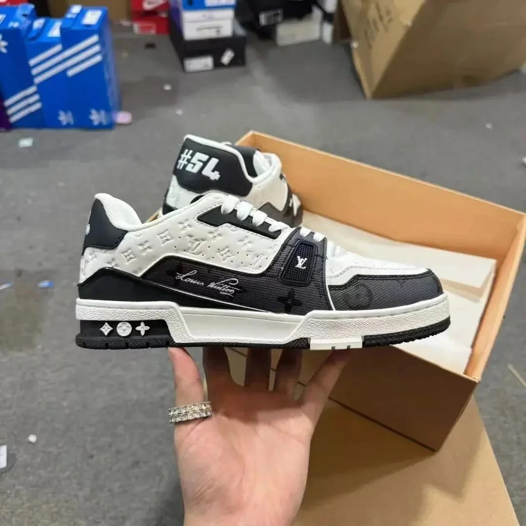  LOUIS VUITTON Trainer Golf Board Black review fbv