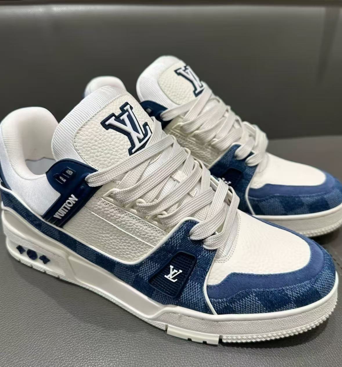  LOUIS VUITTON Trainer Golf Board Blue review jfgbv