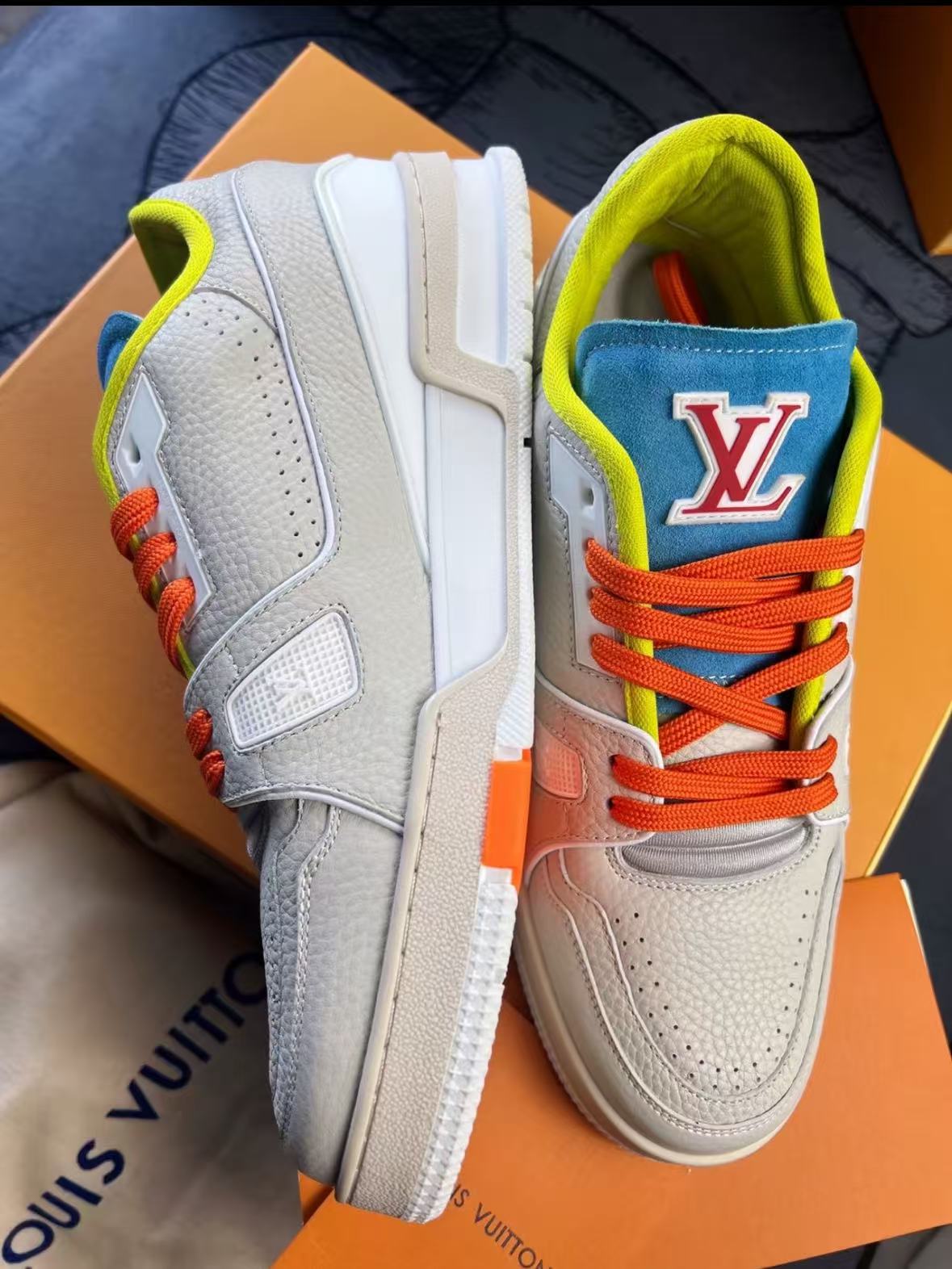  Louis Vuitton Trainer Upcycled  review fjh 00