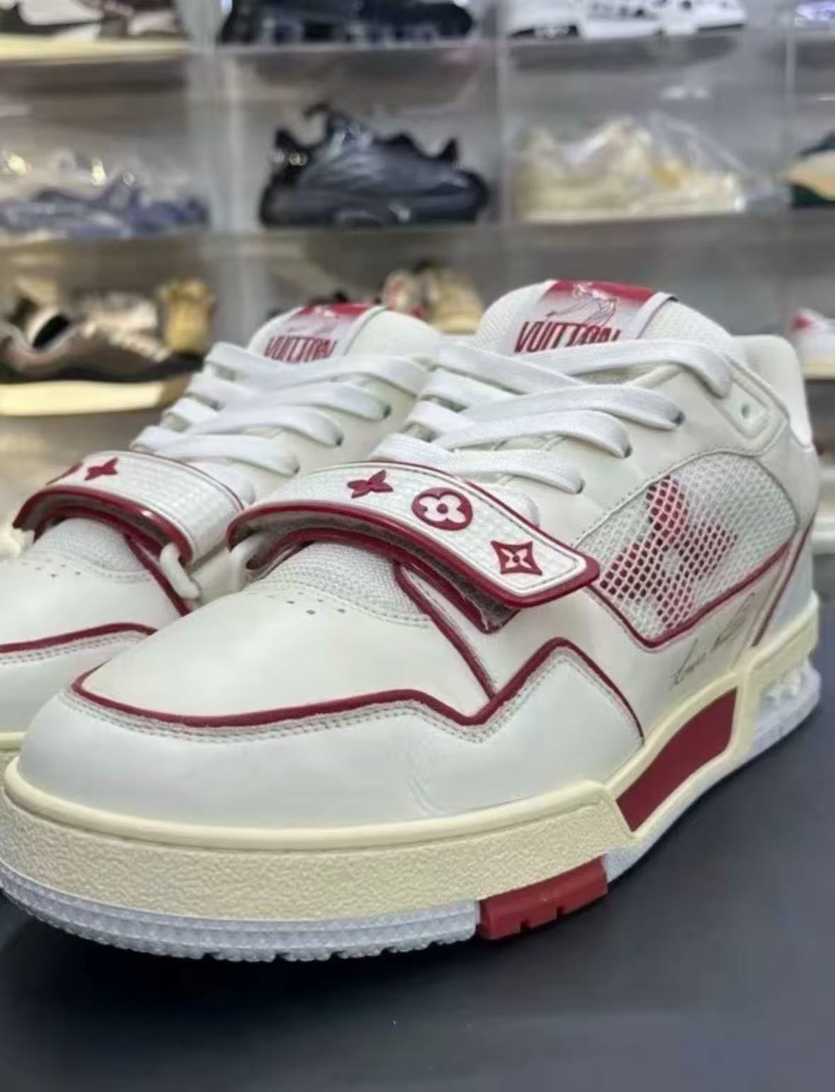 Louis Vuitton Trainer Red Mesh 1A98VL  review sdgf