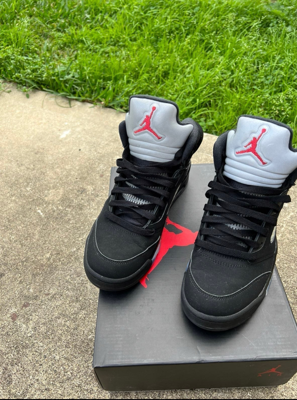 【FLASH SALE】Air Jordan 5 Black Metallic Reimagined HF3975-001 review Ashely hillston 01