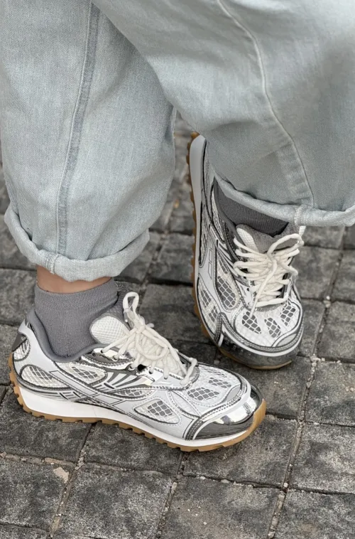 Bottega Veneta Orbit Silver White 741357V2X401425 review 