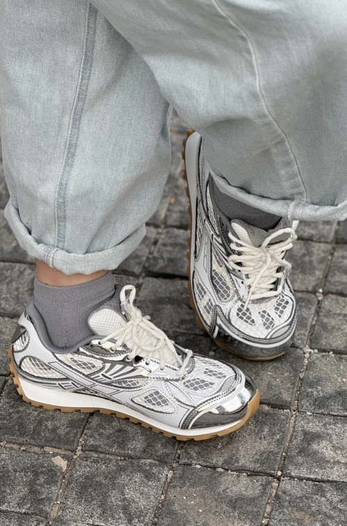 Bottega Veneta Orbit Silver White 741357V2X401425 review 