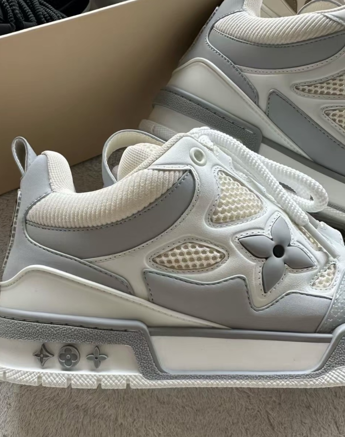 OU Skate Grey 1ACQP4  review Julian Johnson