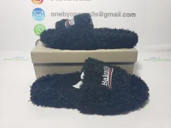 Balenciaga Black Furry Slides review Obosneaker 03