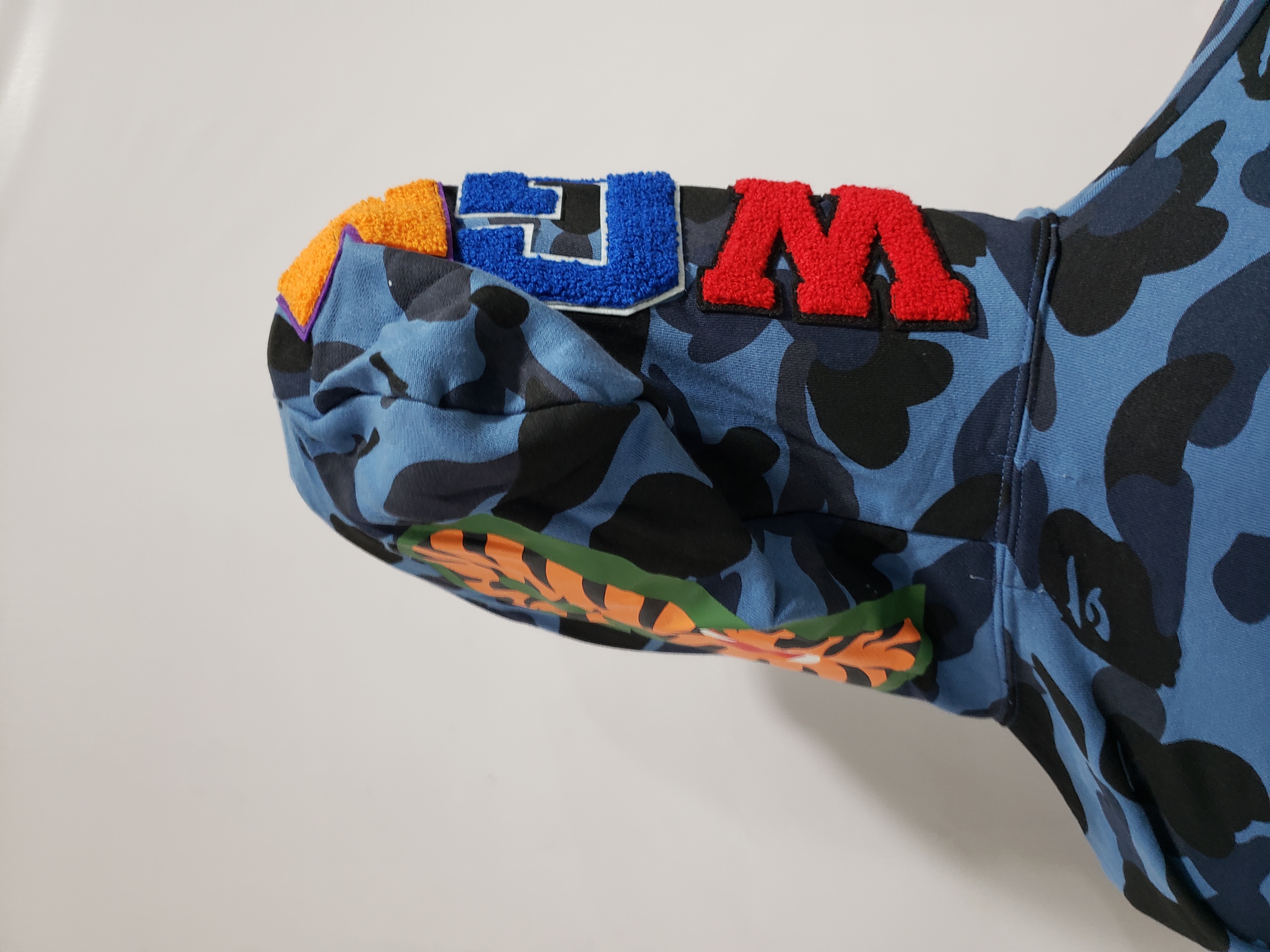 OBO BAPE COLOR CAMO SHARK ZIP HOODIE NAVY review Obosneaker 02