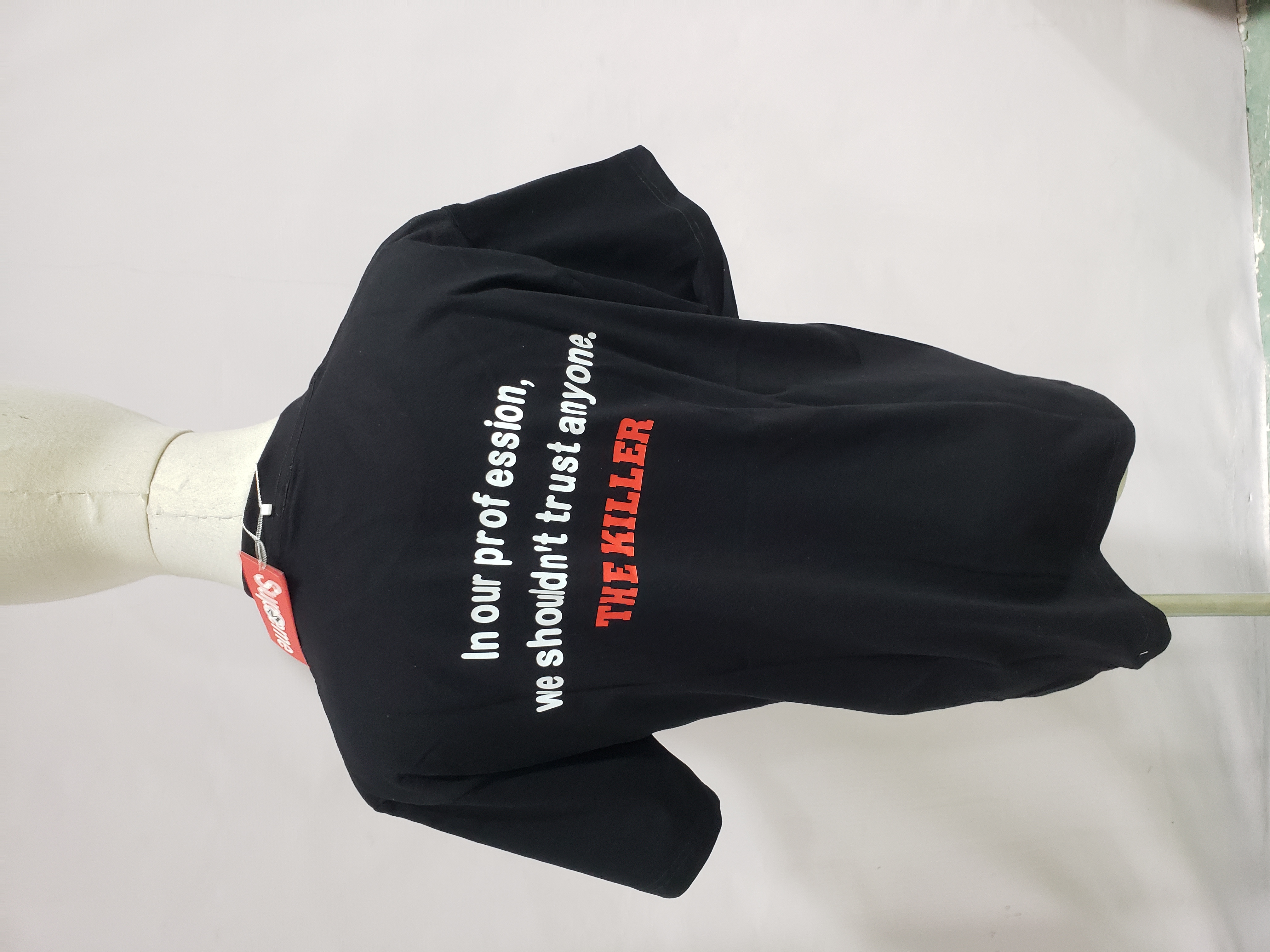 Supreme T-shirt B204 review Obosneaker 01