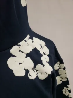 OBO Denim Tears The Cotton Wreath Sweatshirt Navy review Obosneaker 02