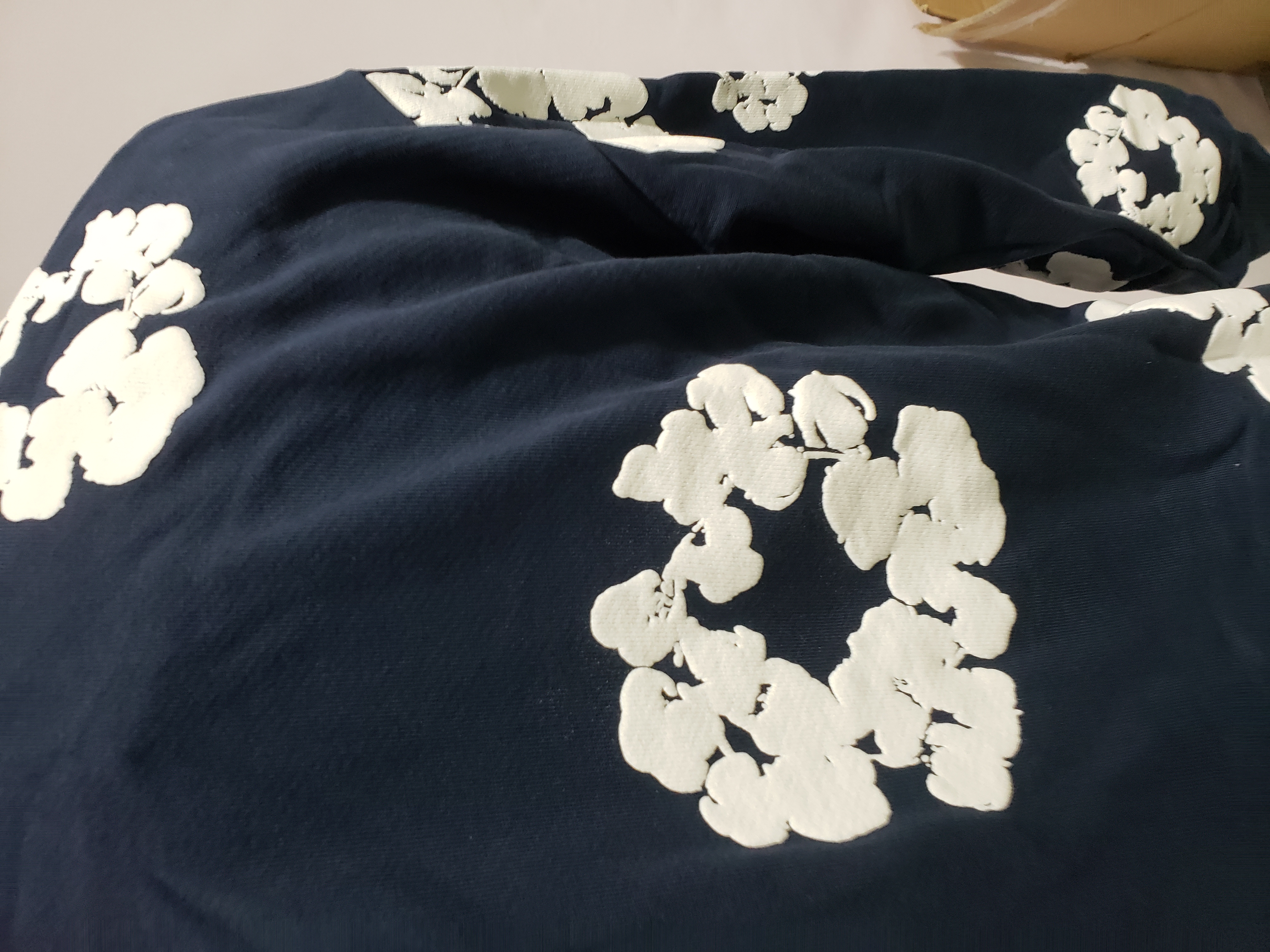 OBO Denim Tears The Cotton Wreath Sweatshirt Navy review Obosneaker 05