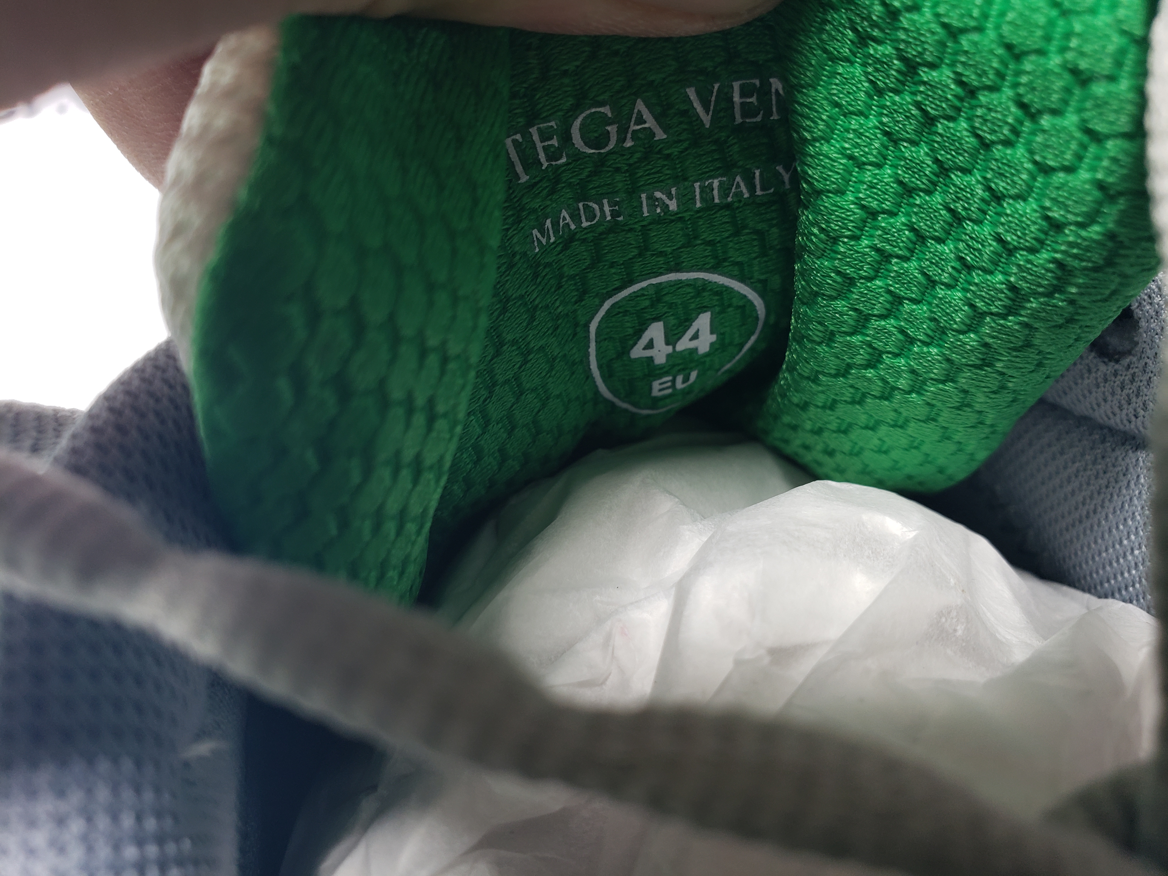 Bottega Veneta Orbit Silver Parakeet (Women's)  755915V2X401428 review Obosneaker 03