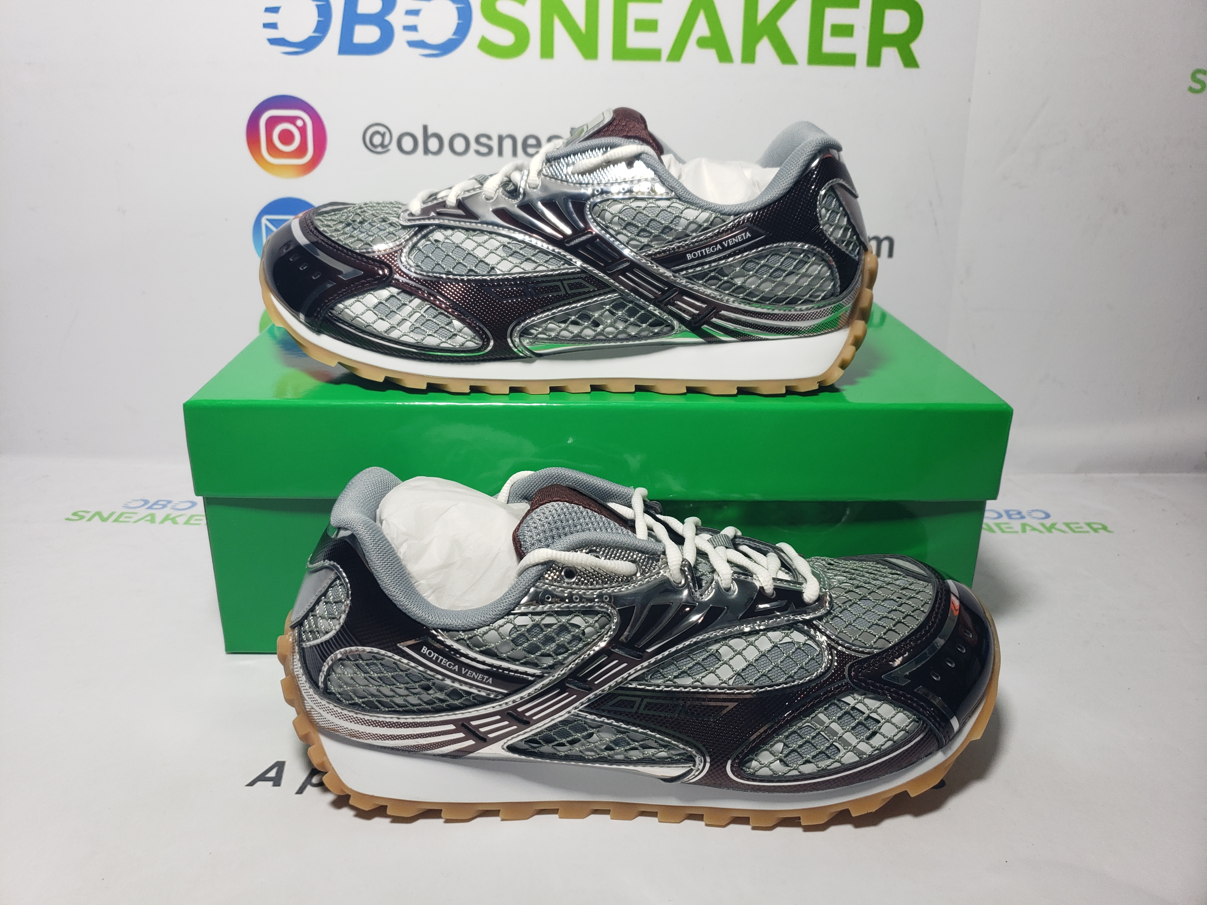 Bottega Veneta Orbit Wine Red review Obosneaker 05