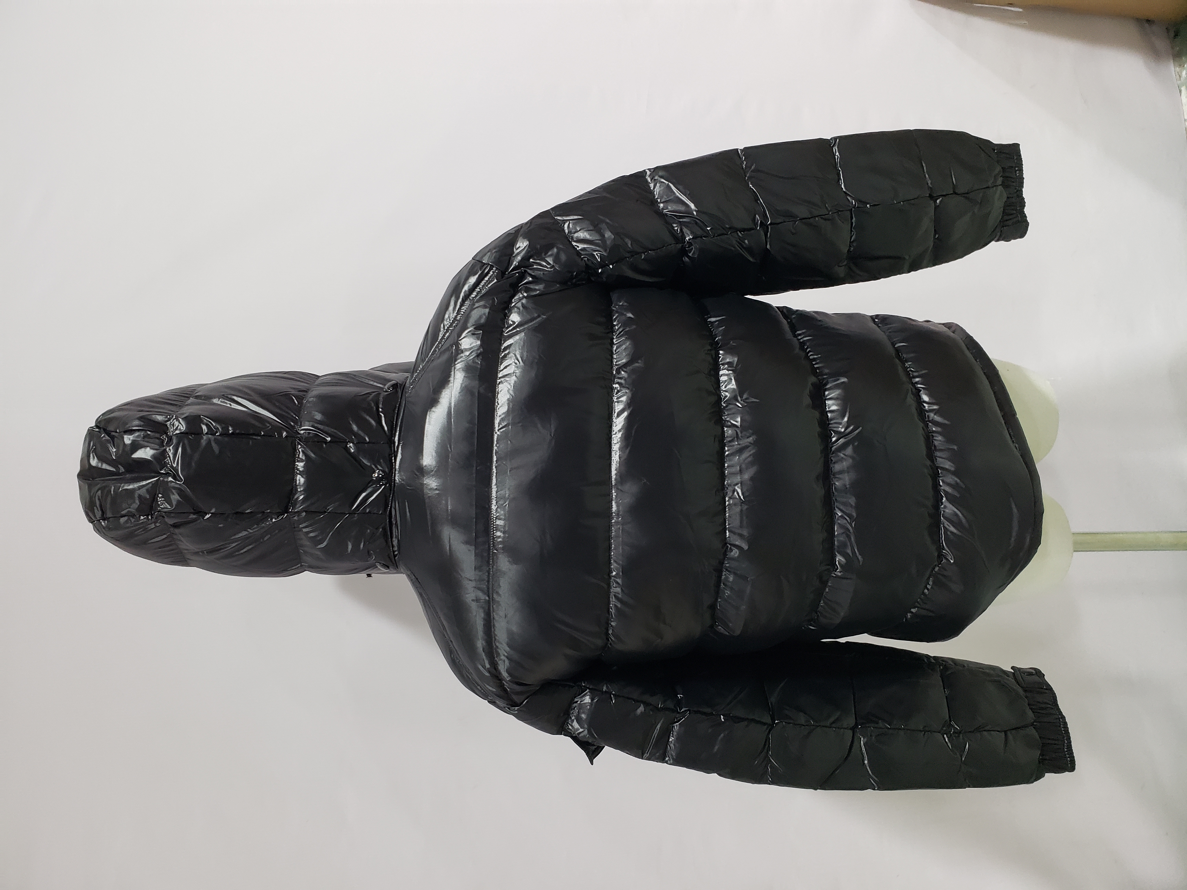 OBO (NFC) Moncler Puffer Jacket Black（for men） review Obosneaker 01
