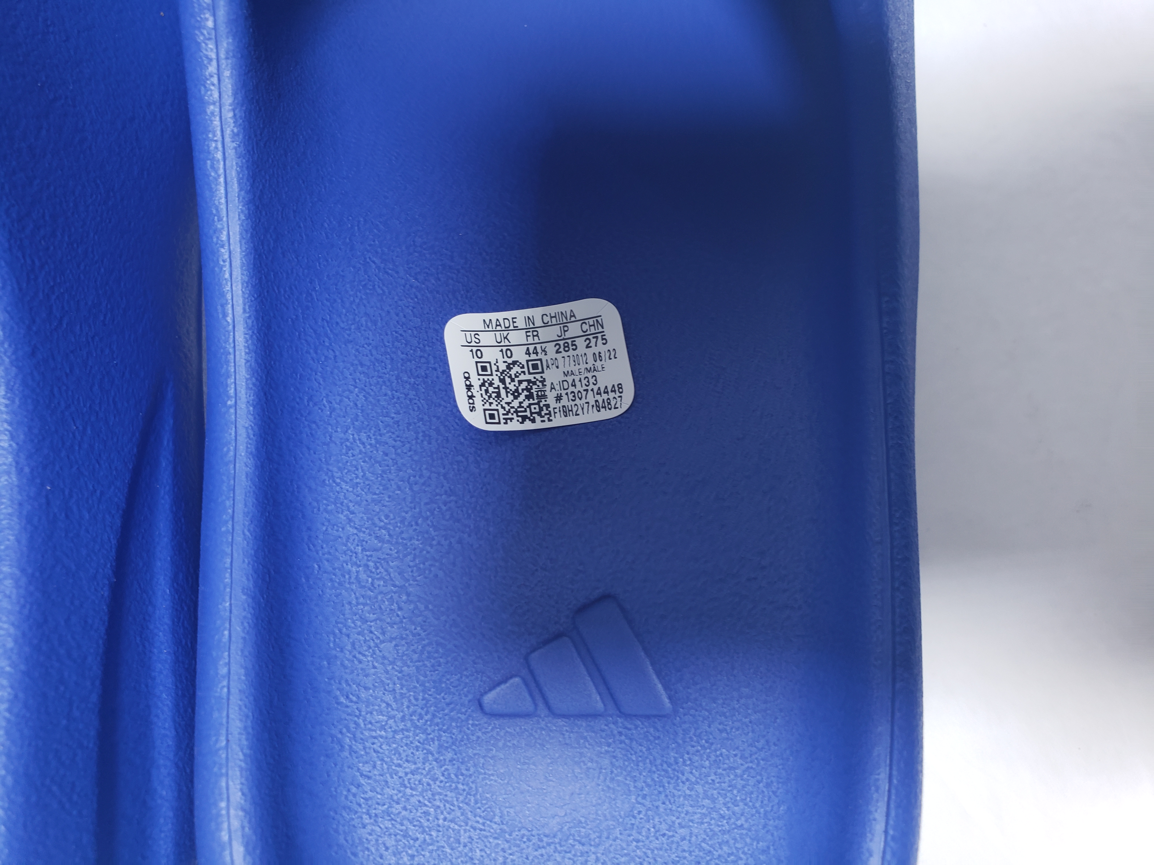 Adidas Yeezy Slide Azure ID4133 review Obosneaker 01