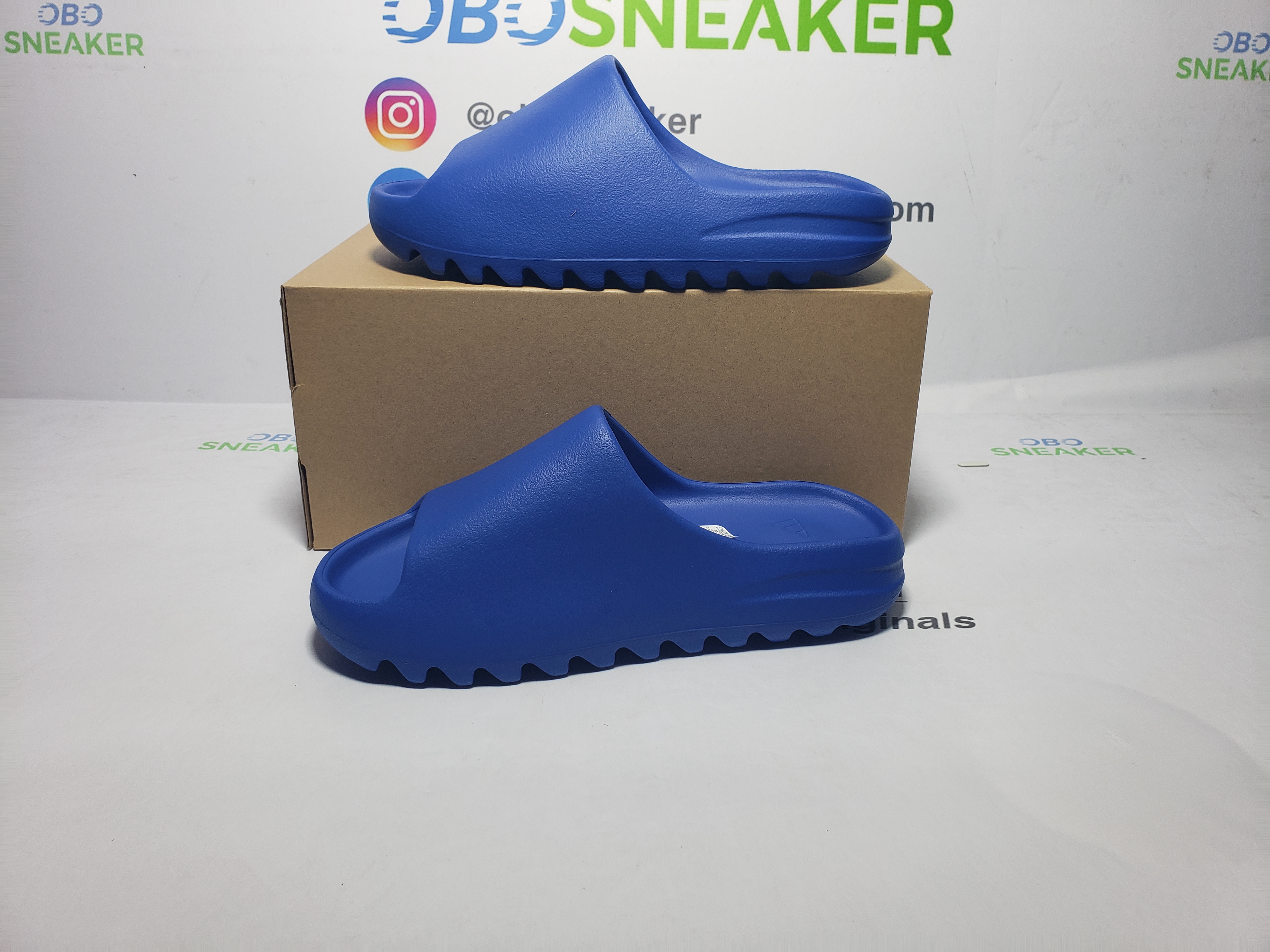 Adidas Yeezy Slide Azure ID4133 review Obosneaker 04
