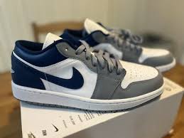 Air Jordan 1 Low Stealth French Blue (Women's) DC0774-042 review Addison
