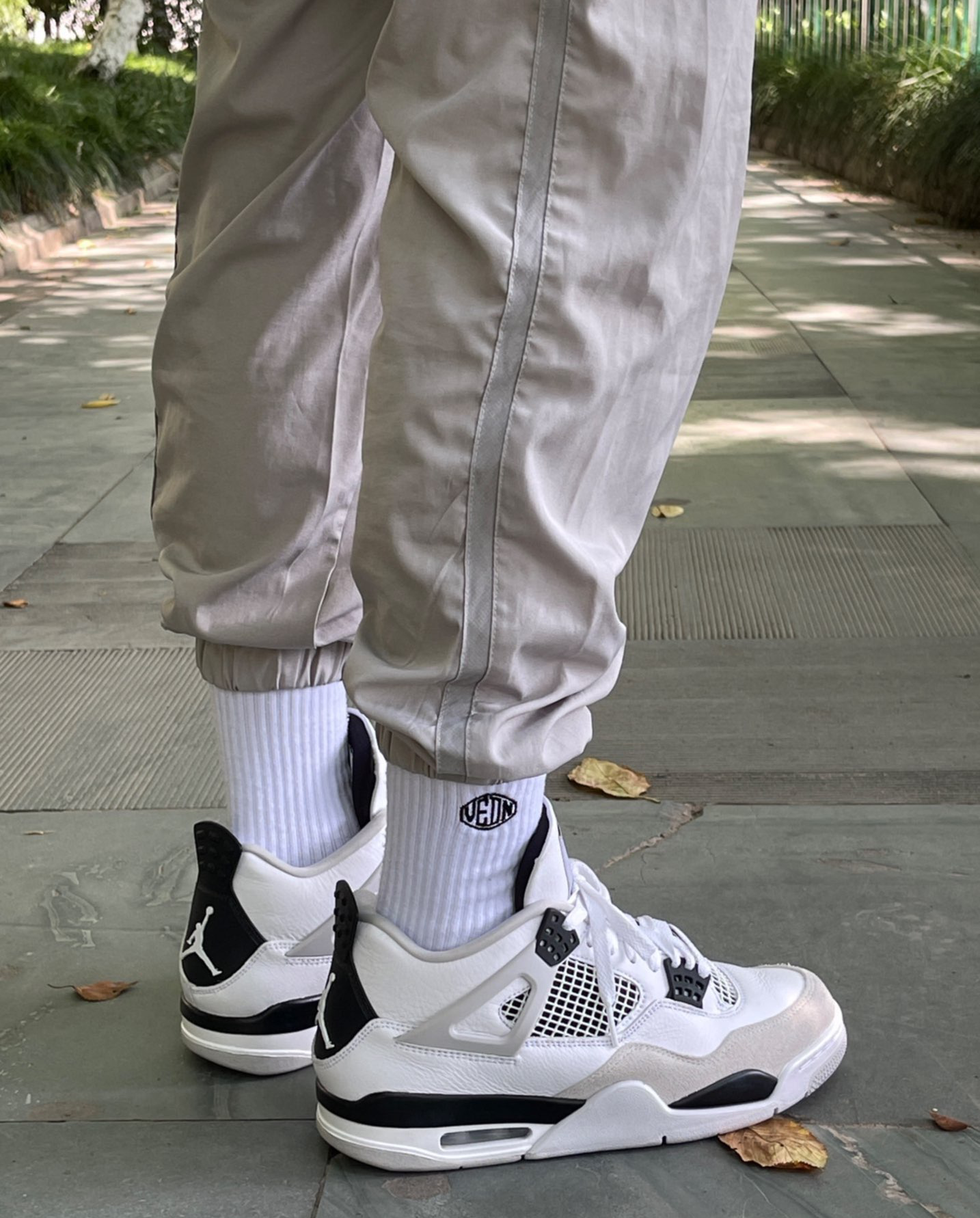 Air Jordan 4 Retro Military Black DH6927-111  review อินดิโก้ 03