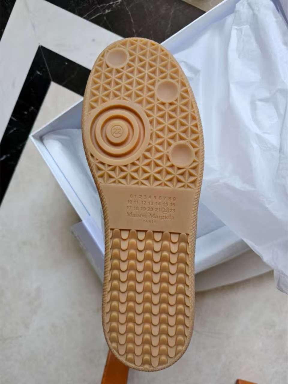 Maison Margiela Replica White Grey Gum (Women's) S58WS0109 P1895 T1016 review Balfour 03