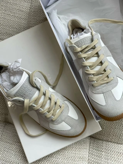 Maison Margiela Replica White Grey Gum (Women's) S58WS0109 P1895 T1016 review 