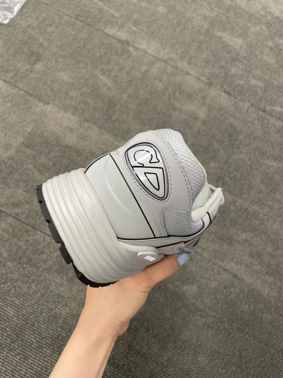 Dior B30 Grey  3SN279ZRD_H868 review EAMONN 01