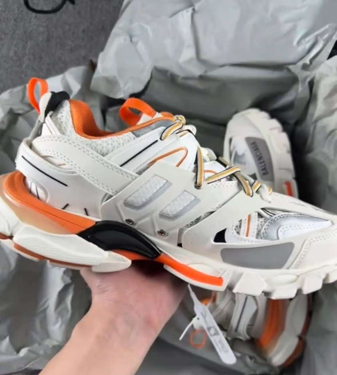 Balenciaga Tess S. White Orange Black 542436 W1GB1 9059 review Nelson 02
