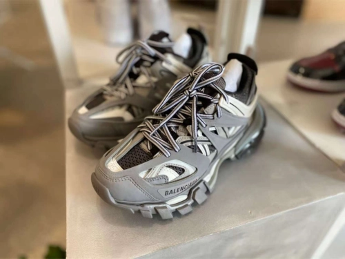 Balenciaga Tess S.Grey  555032 W1GB7 1214 (With LED) review 