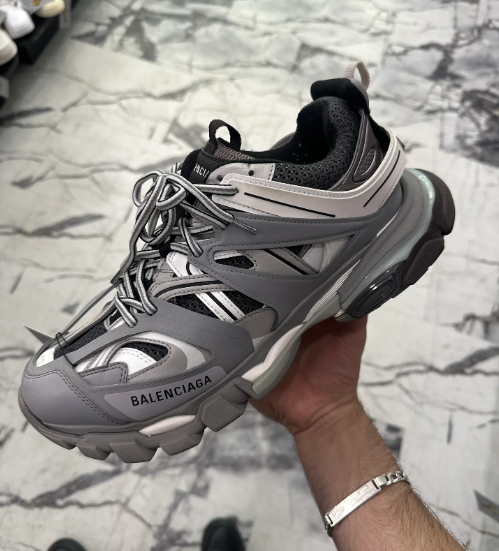 Balenciaga Tess S.Grey  555032 W1GB7 1214 (With LED) review Montague