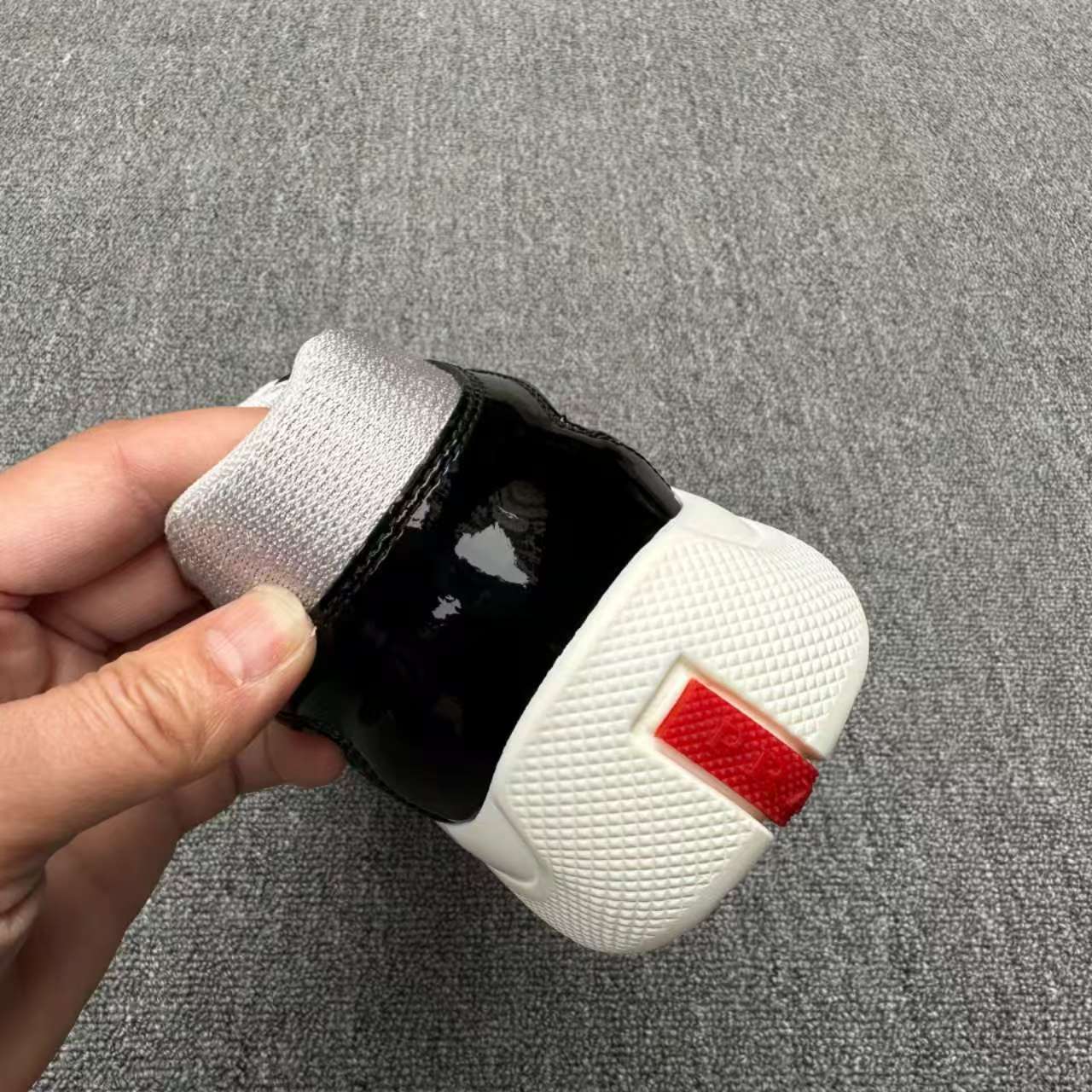 Prada America's Cup Royal Blue Silver  4E3400_ASZ_F0FJT review Noel 01