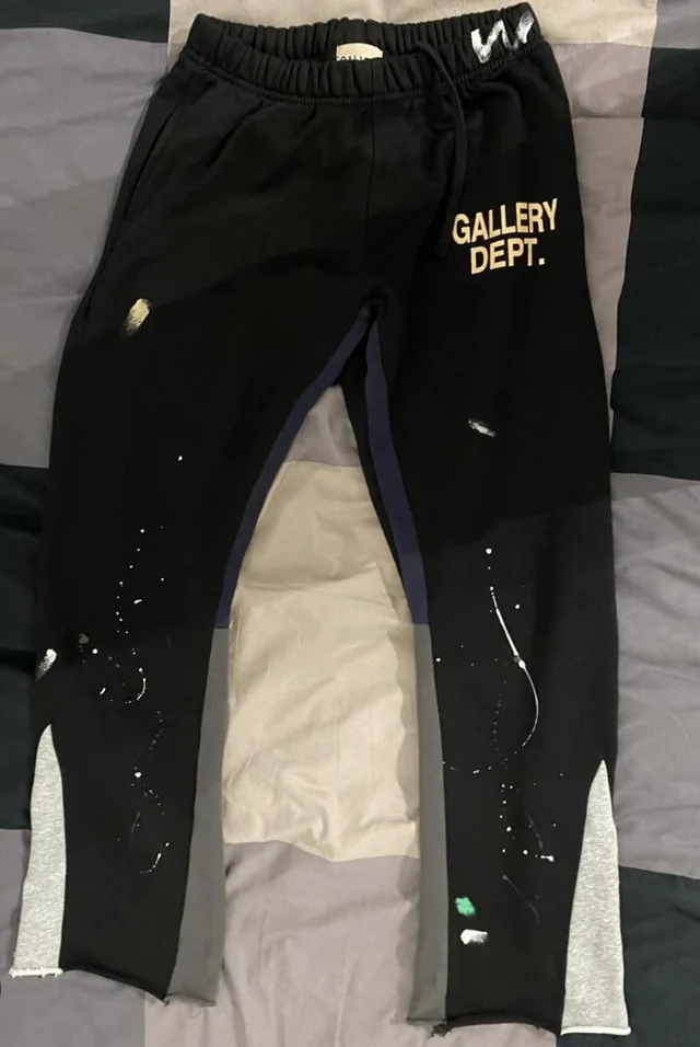 Gallery Dept. Painted Flare Sweat Pants Washed Black review Armstrong