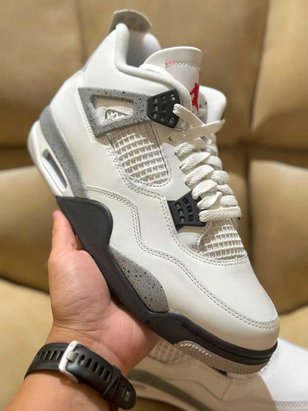 Jordan 4 Retro White Cement (2025) FV5029-100 review Joshua 02