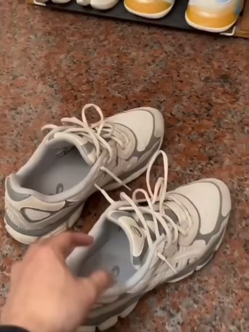 ASICS GEL-NYC Men Cream Oyster Grey review 