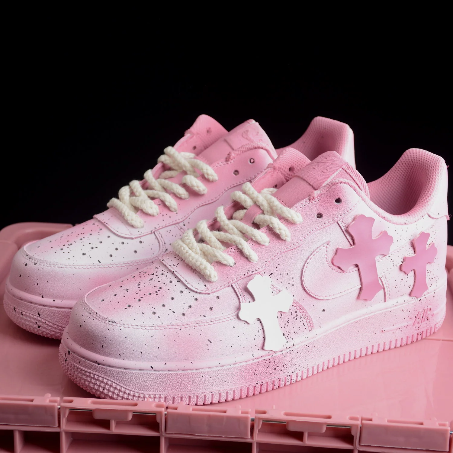 Air Force 1 x Chrome Hearts Pink review Lionel