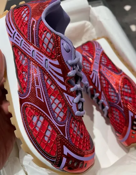 Bottega Veneta Orbit Silver Red 755915V2X405851 review 