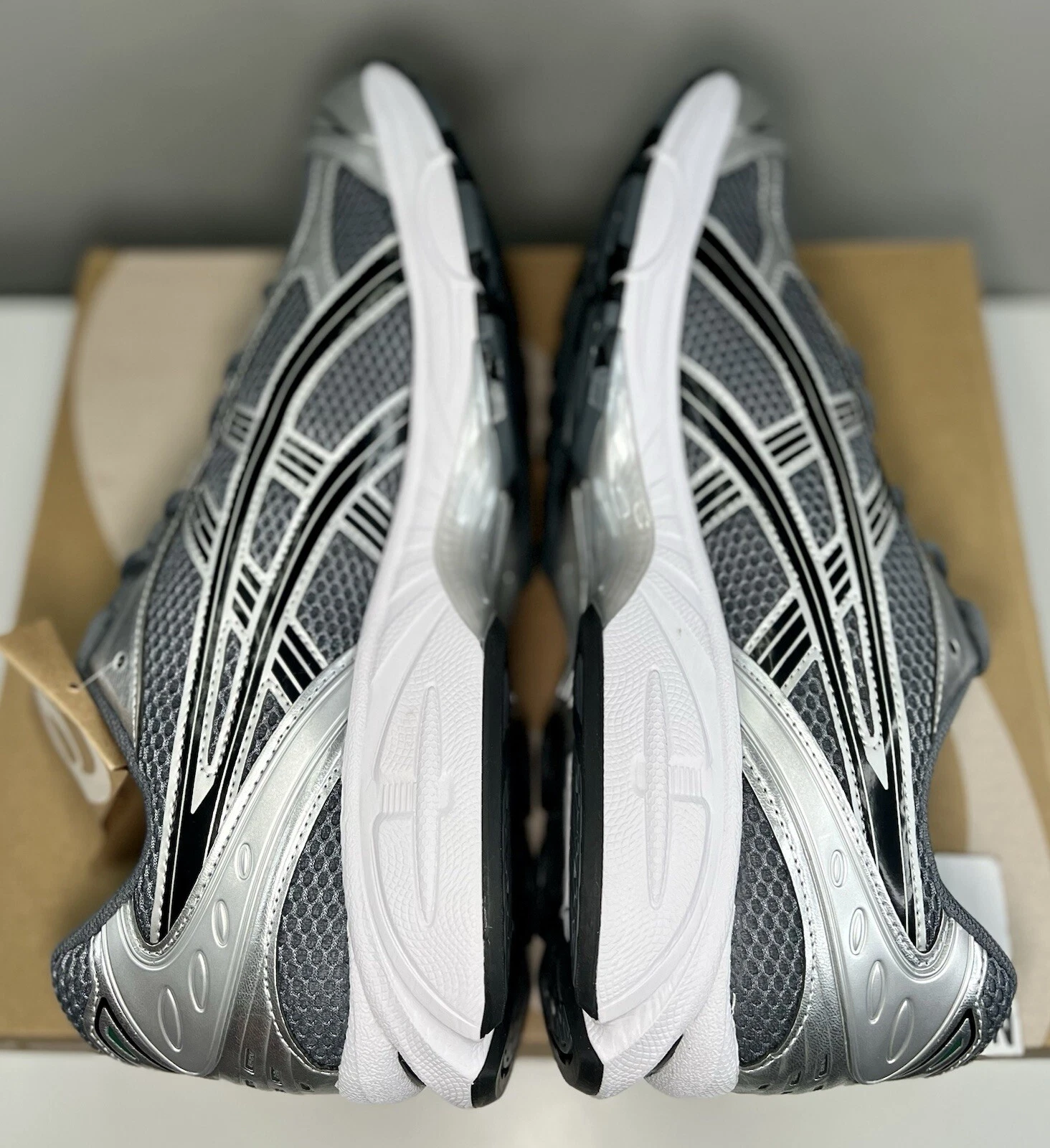 ASICS GEL-Kayano 14 Metropolis Jasper Green 1203A537-020 review Kim 03