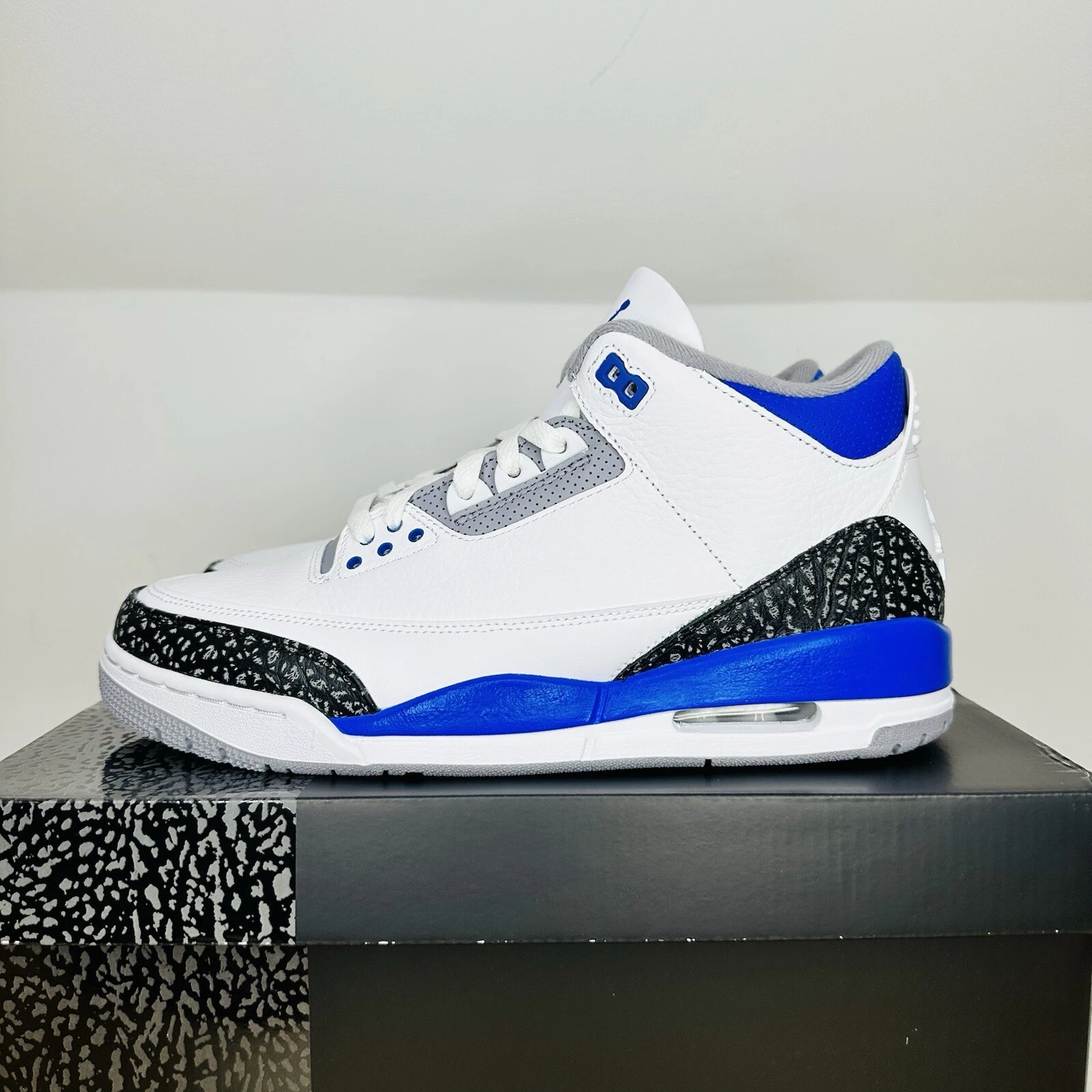 Air Jordan 3 Retro Racer Blue  CT8532-145 review Manfred 01
