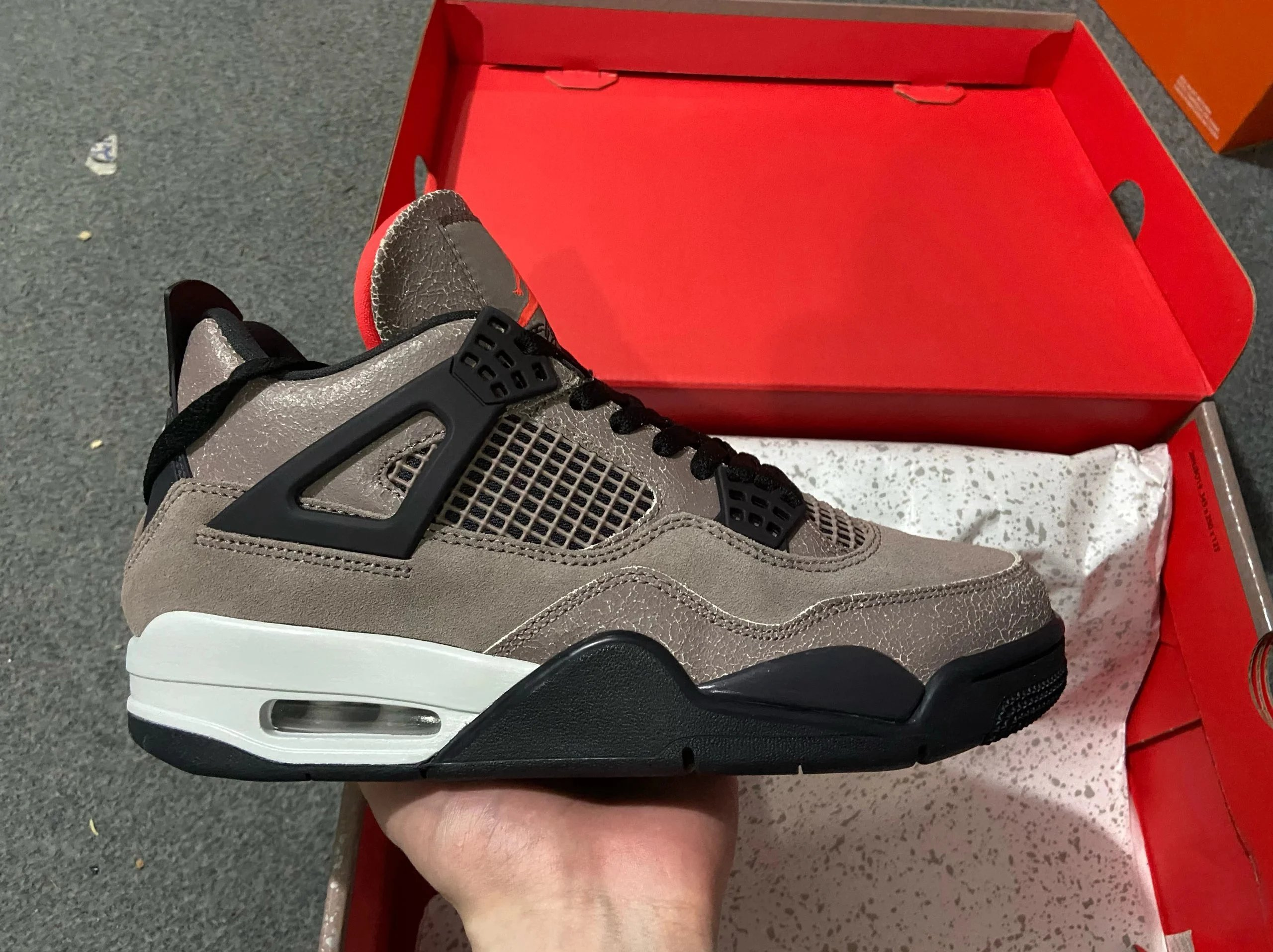 Air Jordan 4 Retro Taupe Haze DB0732-200 review Upton