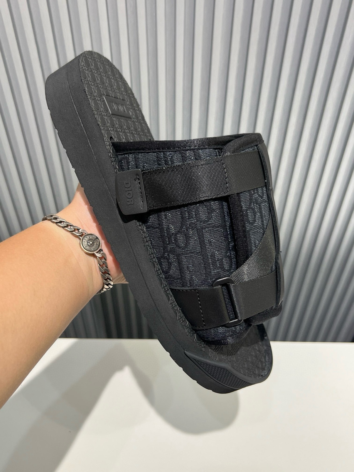 Dior Alpha oblique Black 3SA081YYV H060 review Nicky